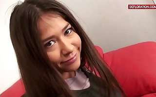 Luly Lo hot teen masturbating