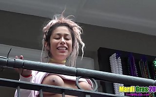Women showing Ass, Tits and Pussy in Public during Mardi Gras 2019