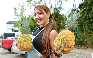 MAMACITAZ - Amateur Latina Melissa Lujan Loves Sex On Cam
